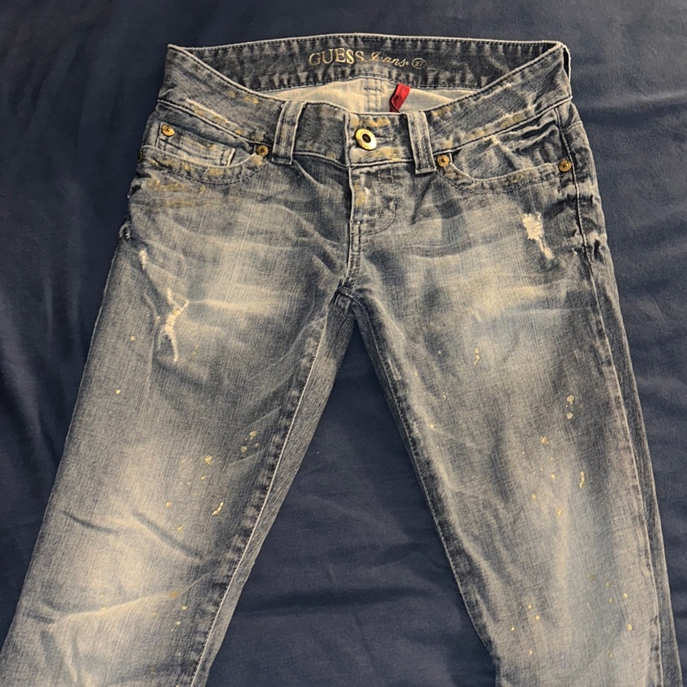 GUESS Women's Light Blue Distressed Jeans